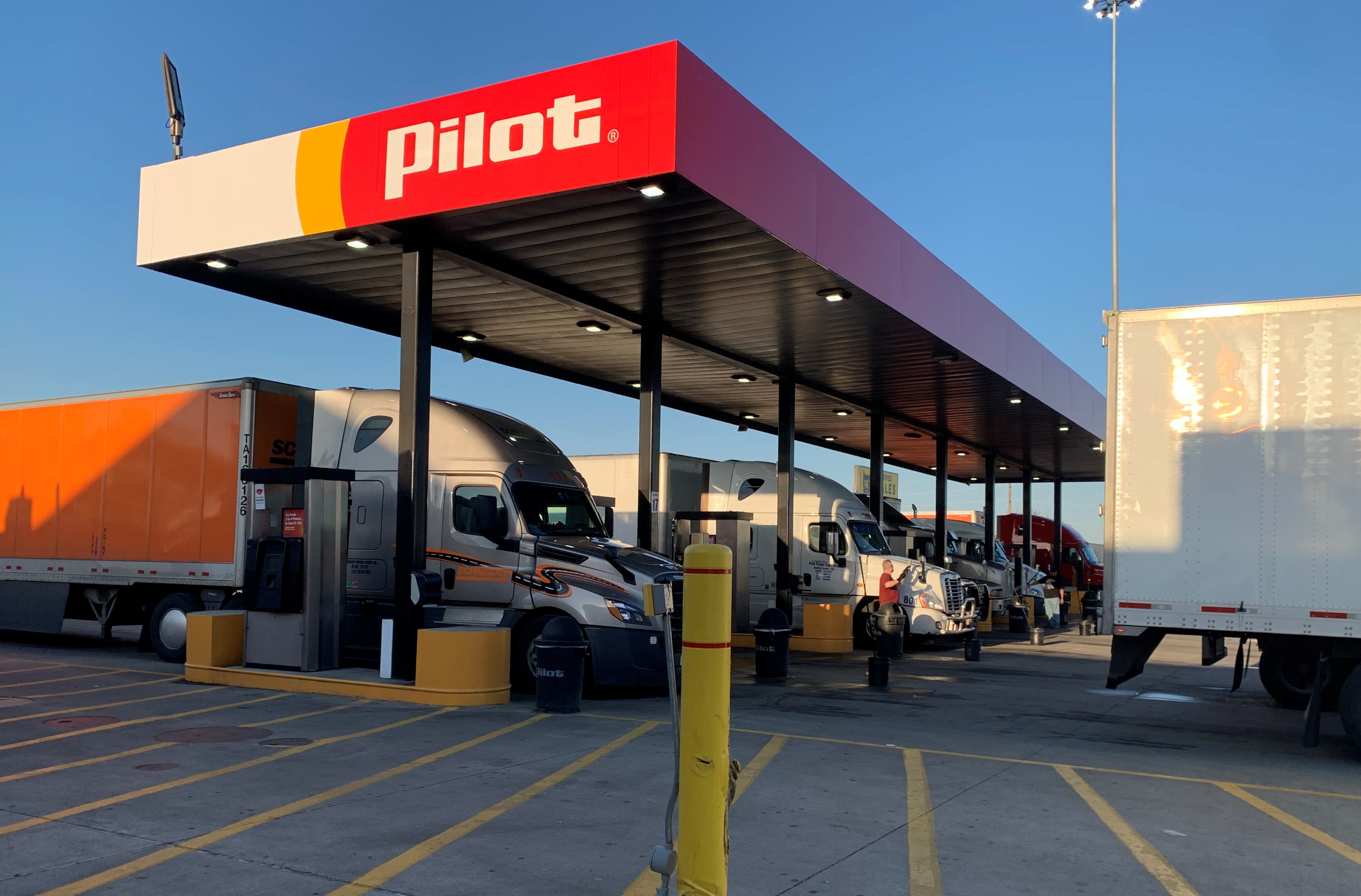 flying j pilot truck stop near me