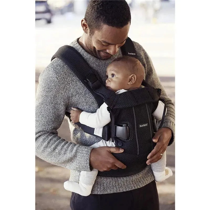 babybjorn carrier newborn