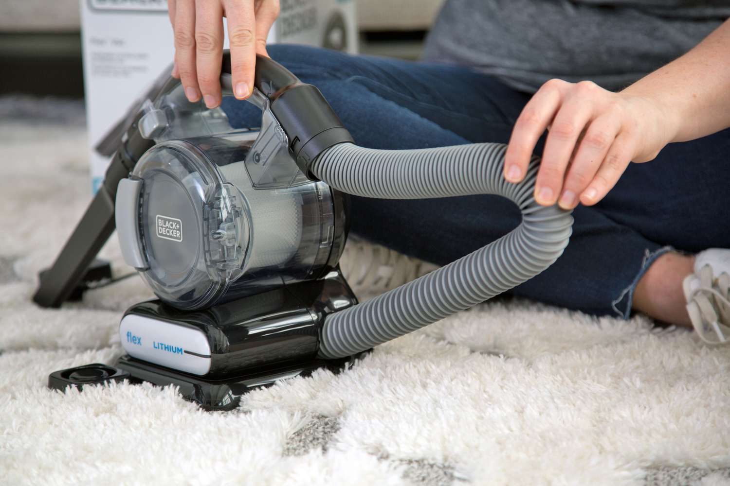 powerful handheld vacuum