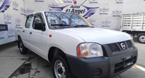 camioneta nissan doble cabina 2010