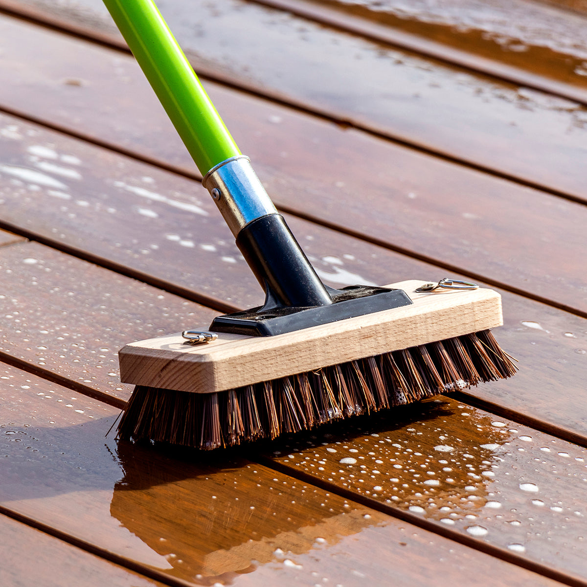 decking staining brush