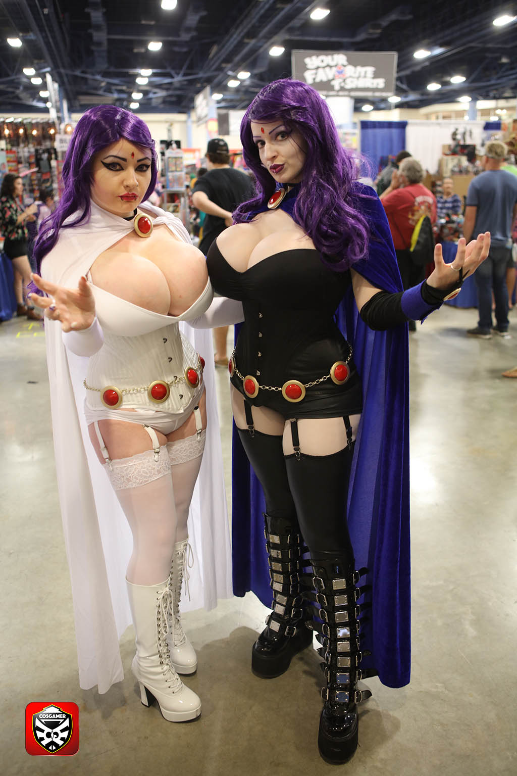 cosplayer big boobs