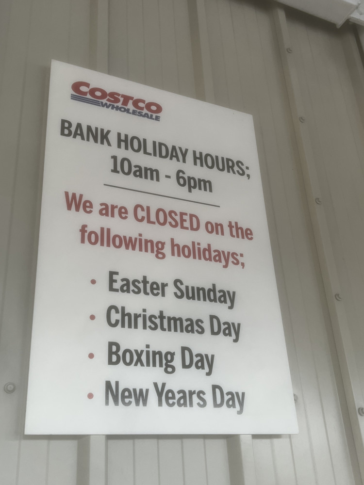 costco xmas opening times