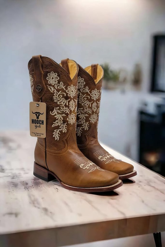 cowgirl cowboy boots