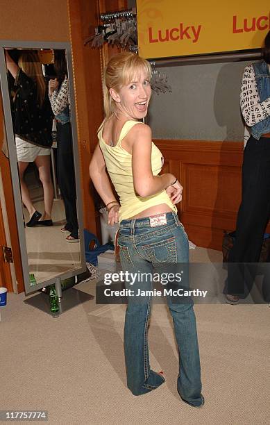 angela kinsey sexy