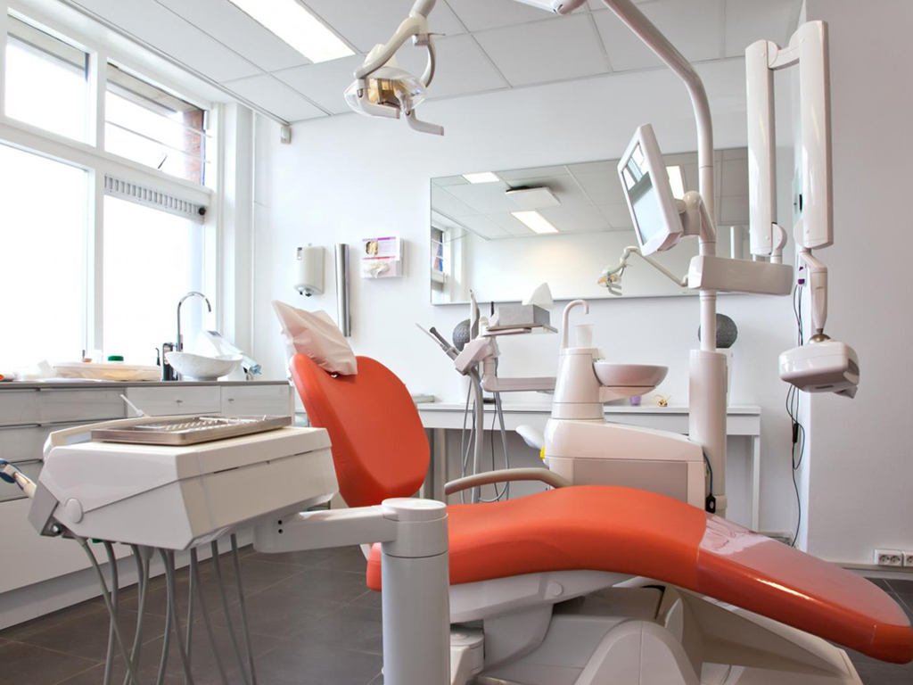 dentist taylors lakes