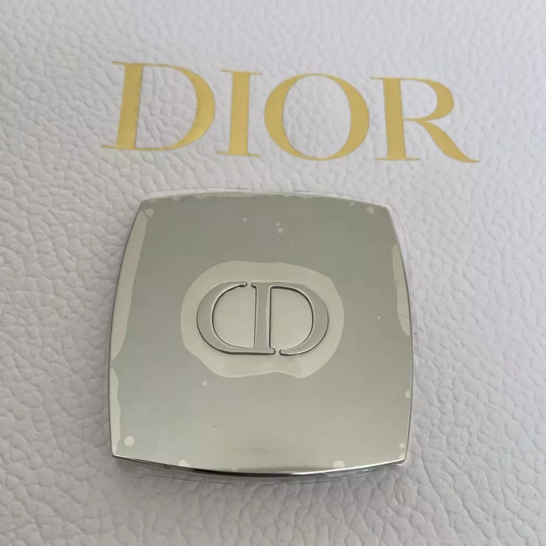 dior mirror