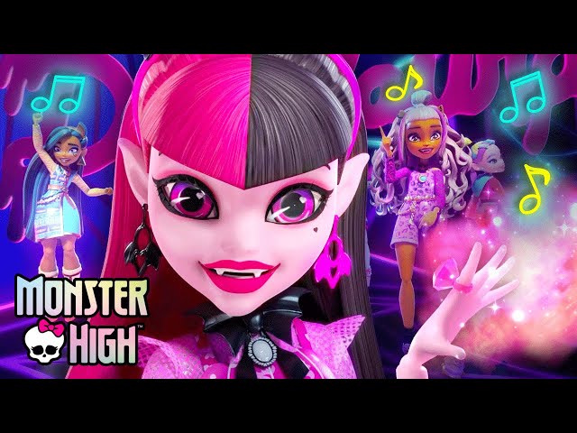 draculaura from monster high