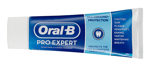 oral b toothpaste leaves film in mouth