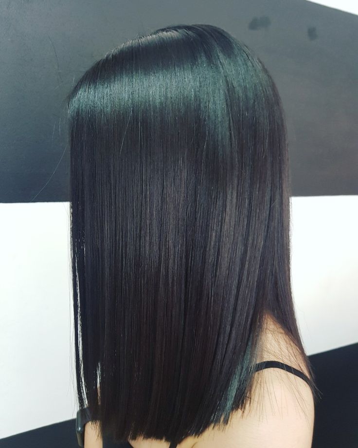 cabello corto lacio negro