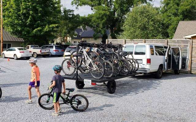 creeper trail shuttle