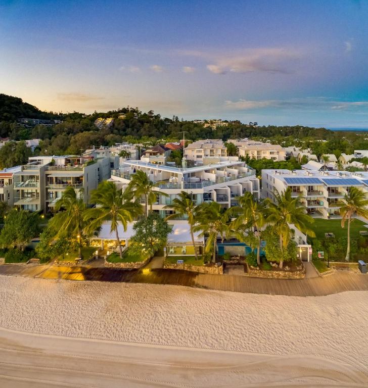 places to stay in noosa