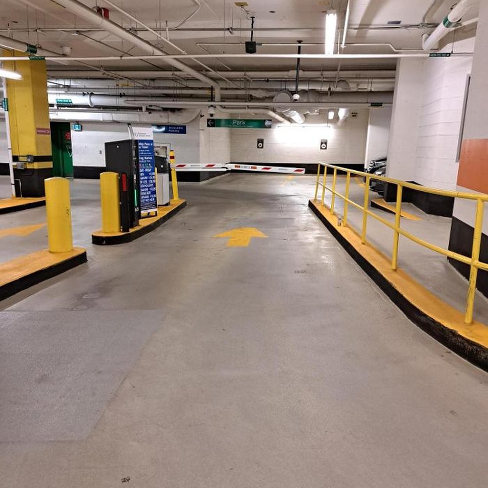 parking near 207 queens quay west