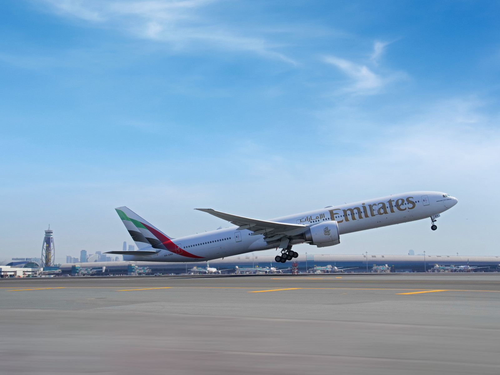 emirates flights to london