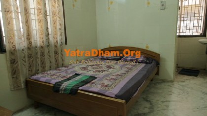 srirangam rooms available