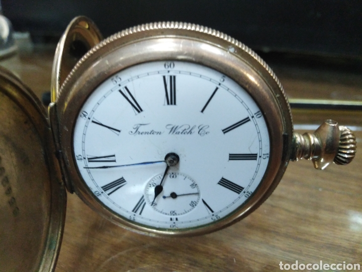 reloj trenton