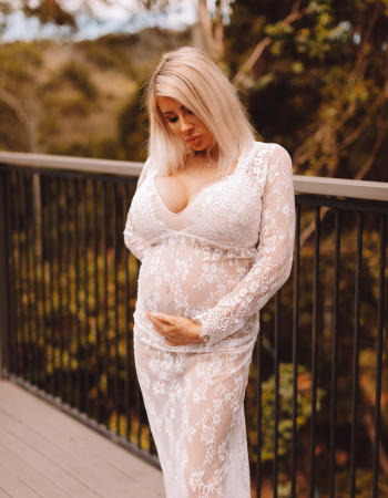 pregnant escort perth