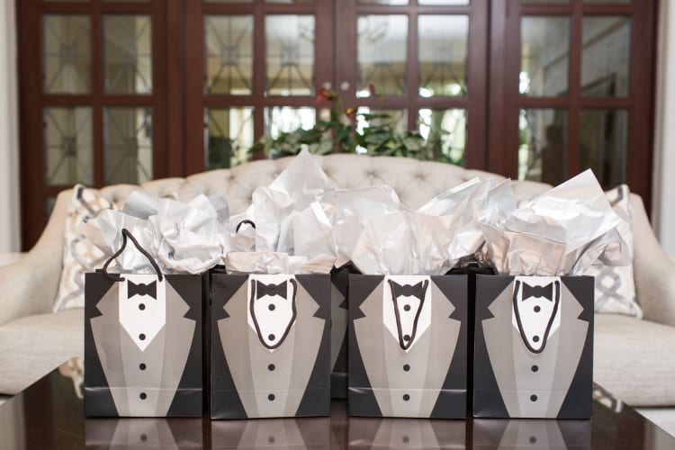 favors for groomsmen