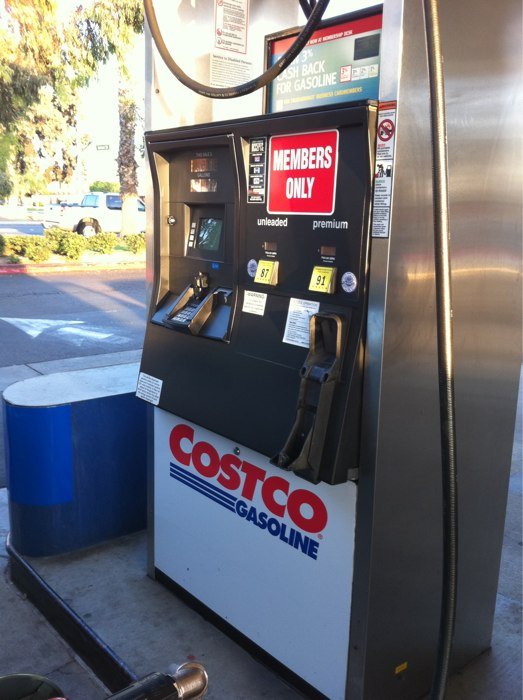 what time does costco gas close