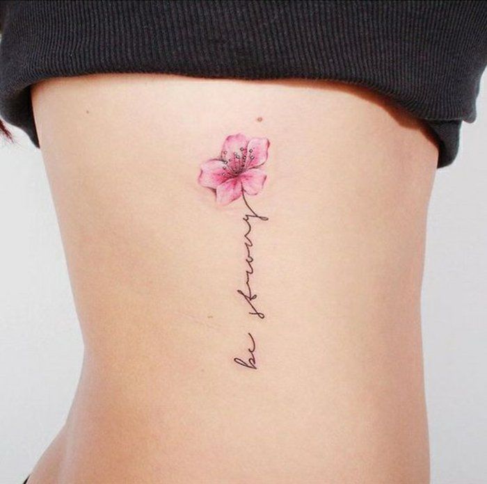 flor tattoo mujer