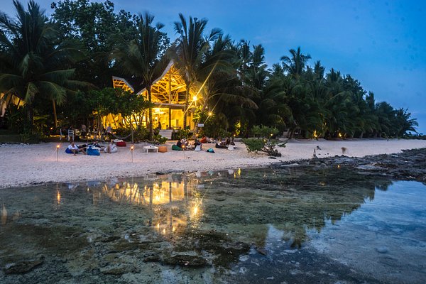 general luna beach