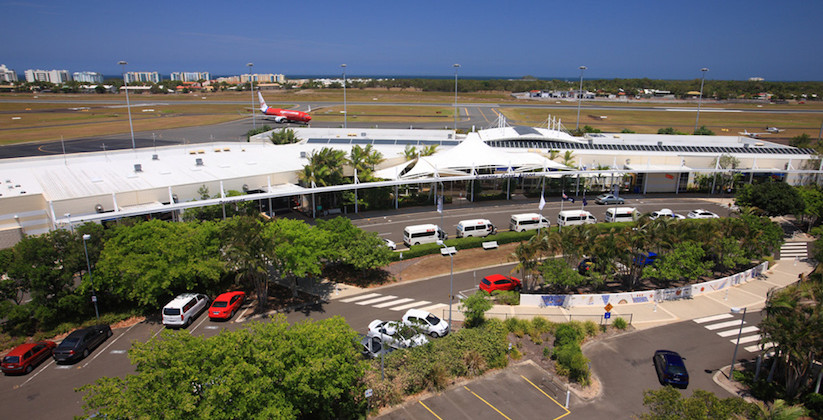 henrys airport transfers sunshine coast