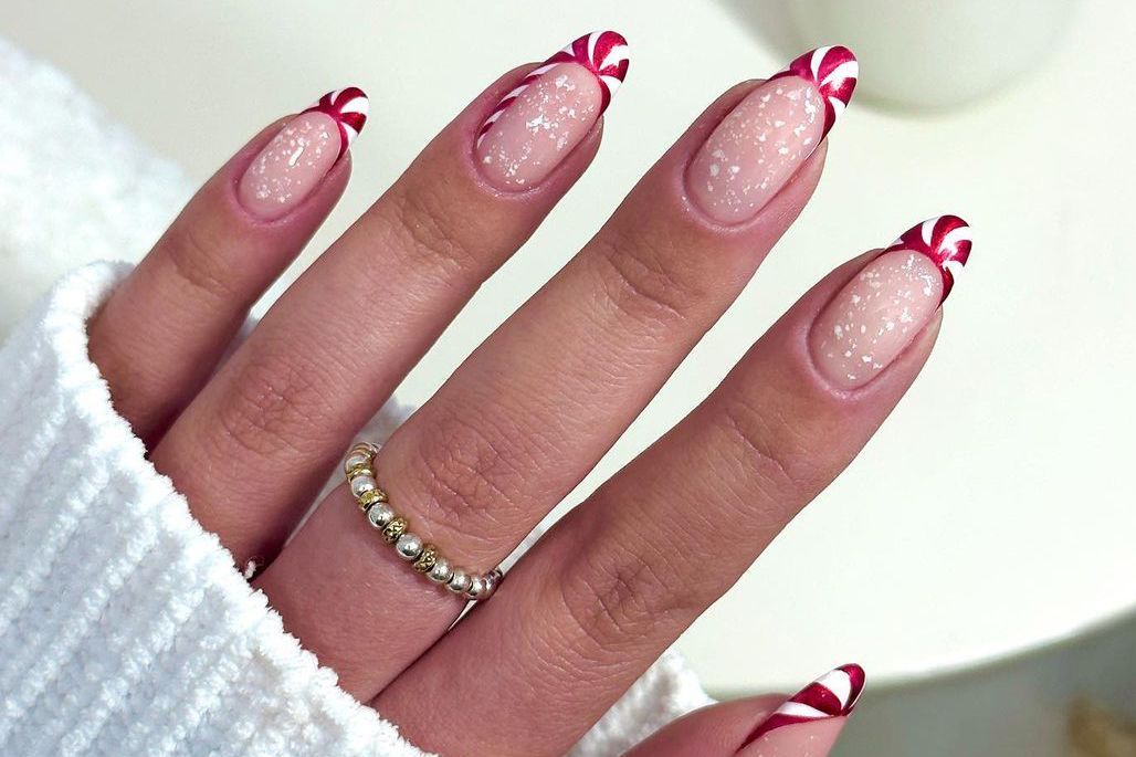 holiday nails designs 2023