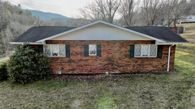 homes for sale hinton wv