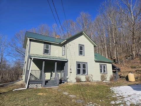 homes for sale poultney vt