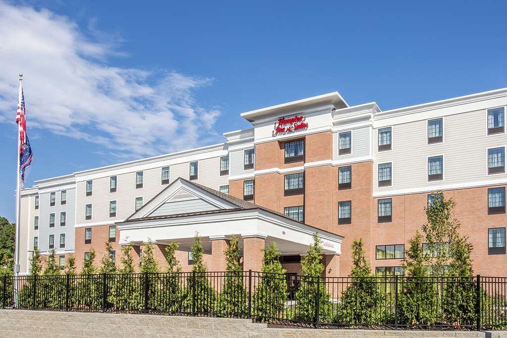 hotels in yonkers