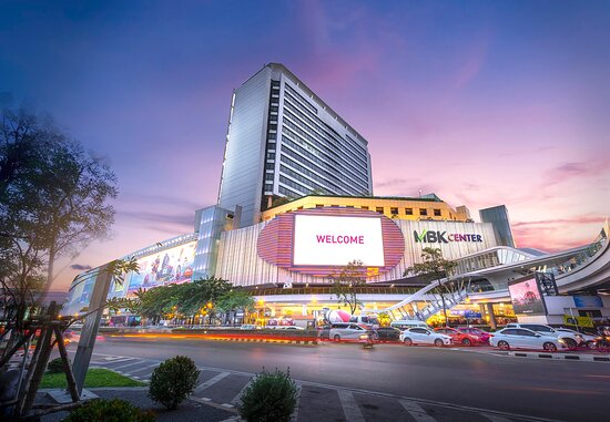 hotels near mbk shopping mall