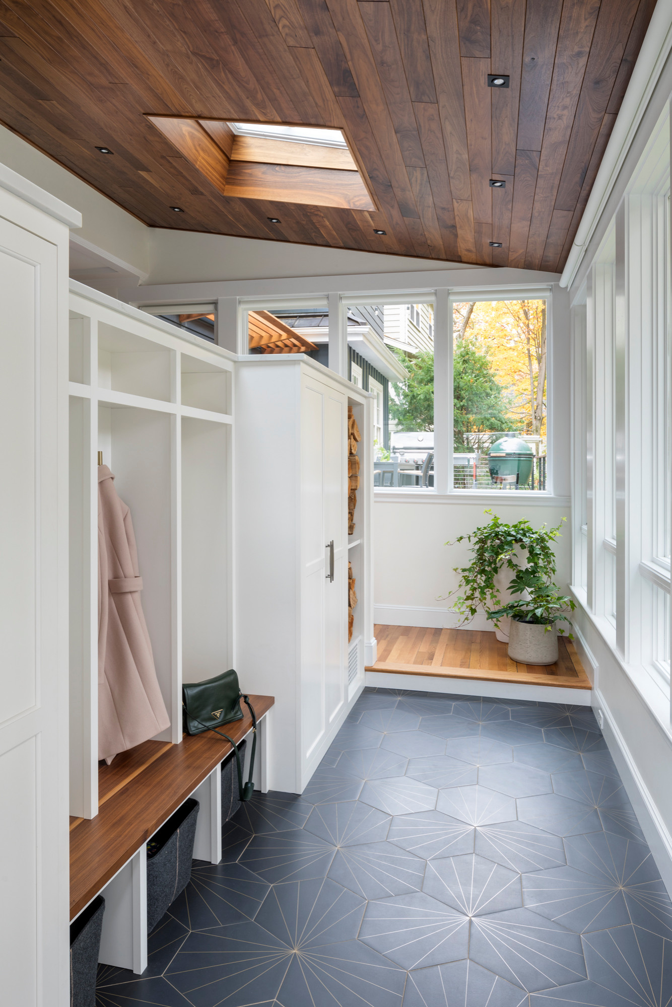 houzz mudroom