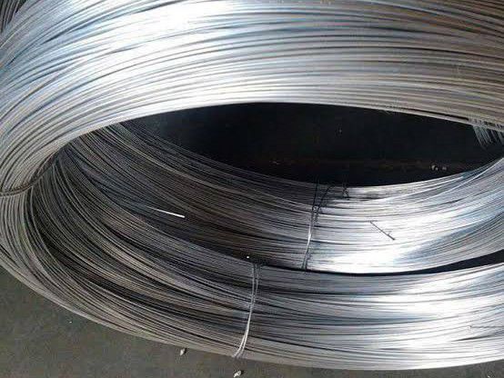 how many kilograms in 1 roll of tie wire