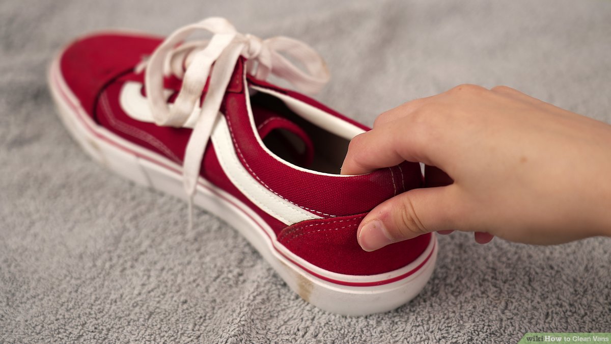 how to clean shoes vans