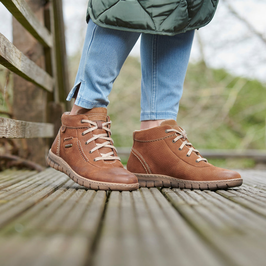 josef seibel waterproof boots