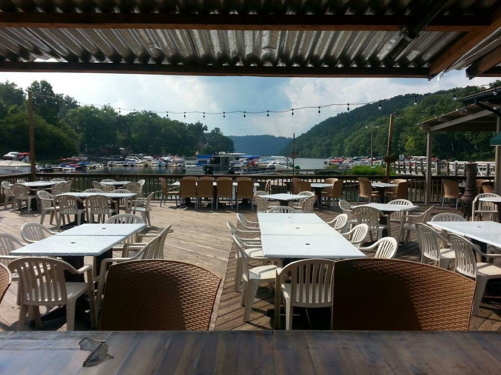 lake house restaurant morgantown