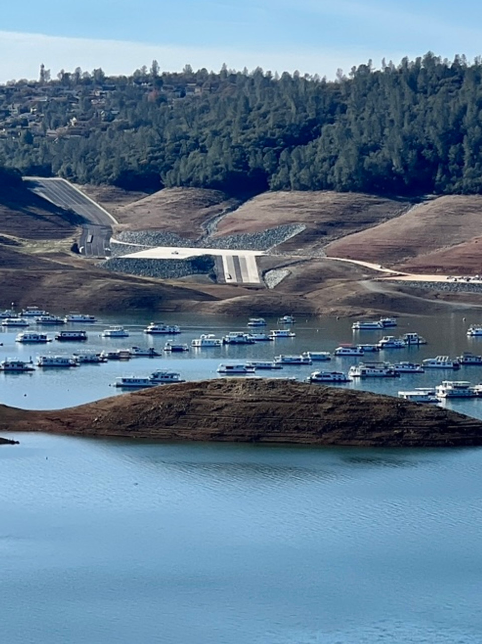 lake oroville water level