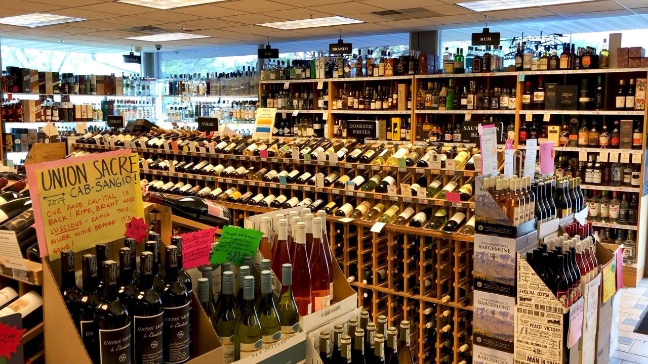 liquor stores open on sunday near me