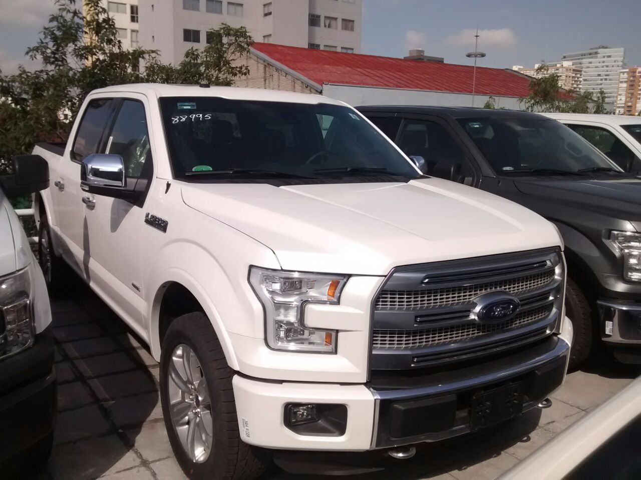 lobo platinum 4x4 2016