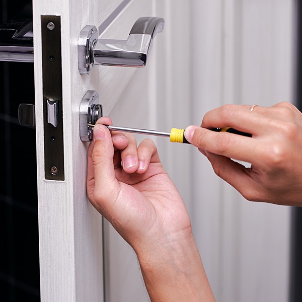 locksmith lake worth