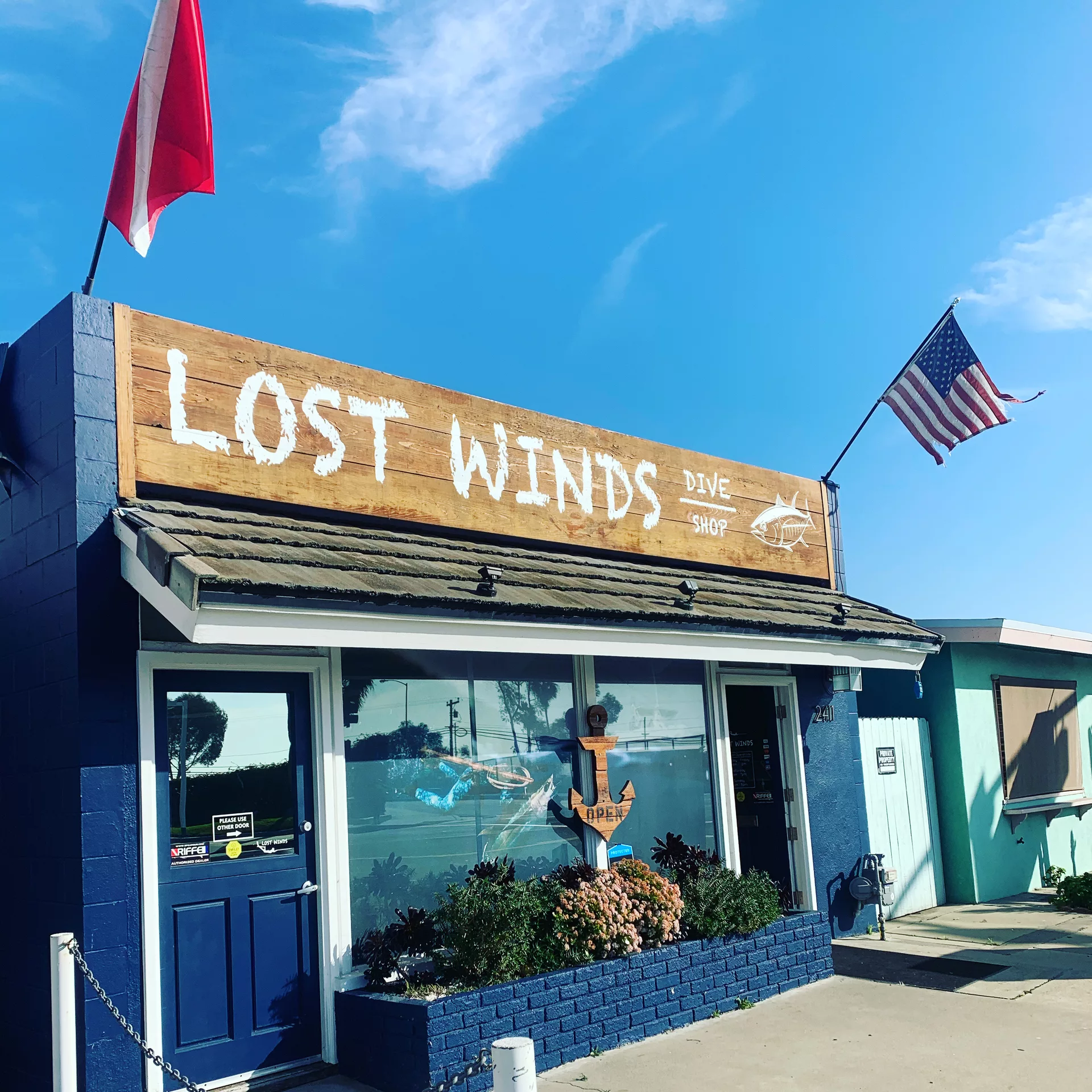 lost winds dive shop