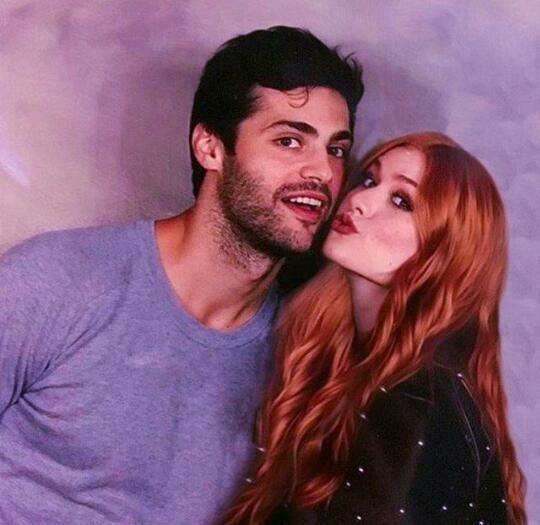 matthew daddario y katherine mcnamara