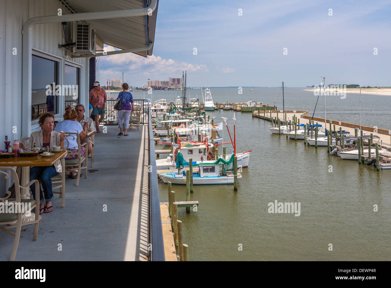 mcelroy harbor house