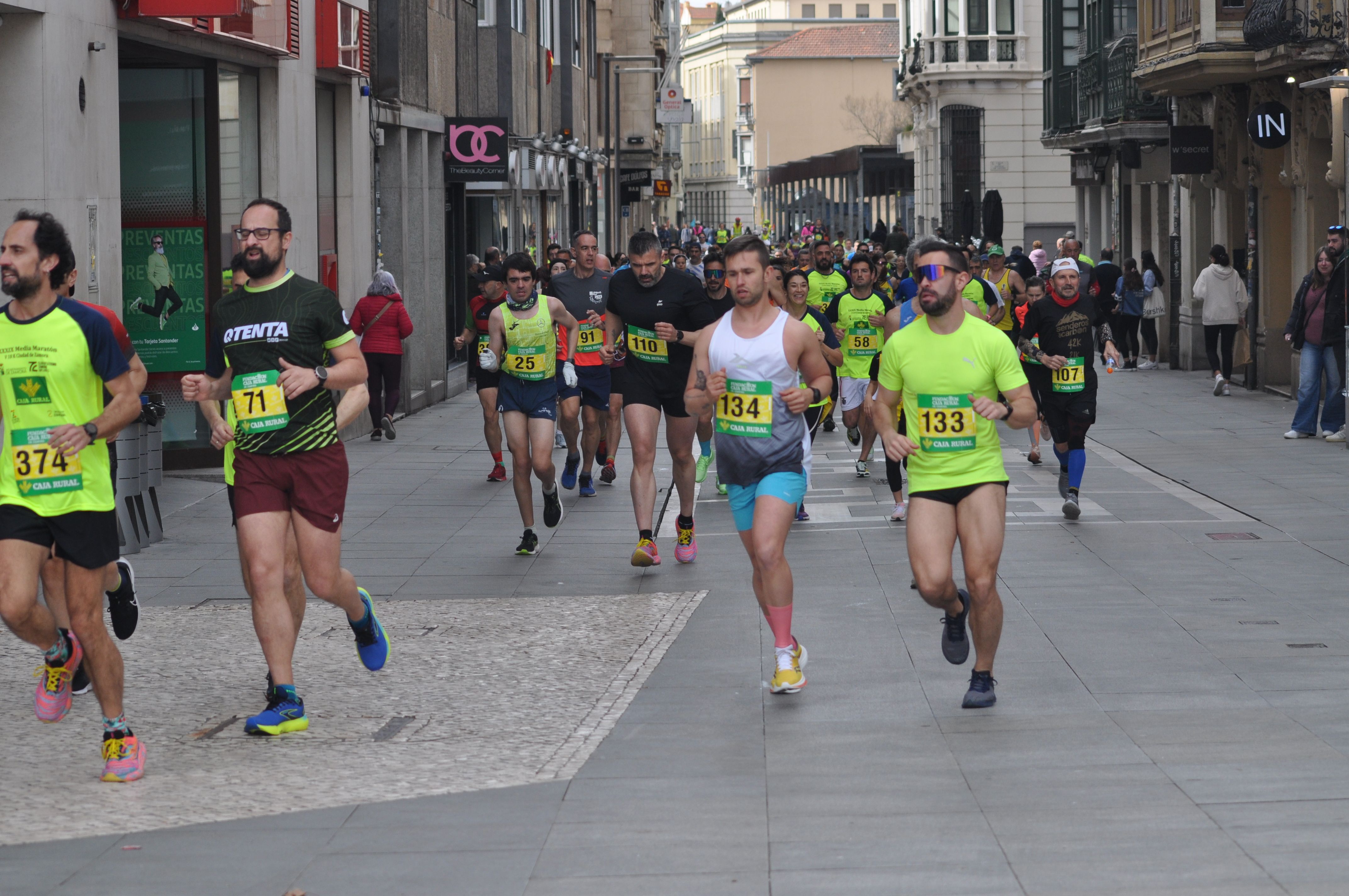 media maratón zamora 2024