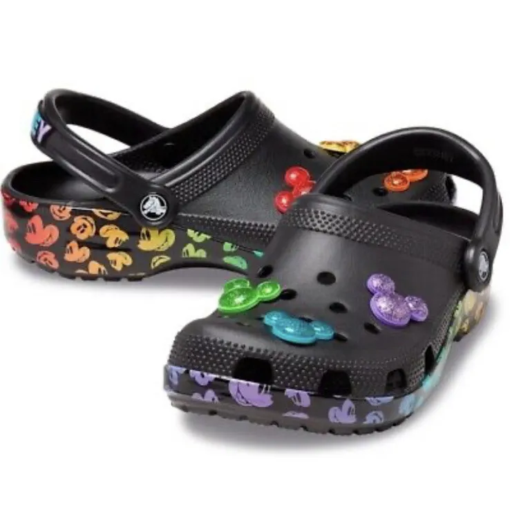 mickey mouse crocs