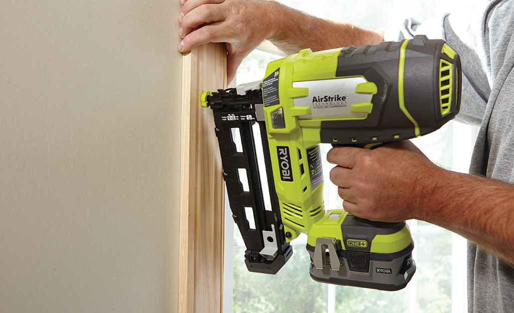 nail gun for baseboards