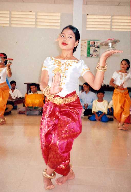 national costume sri lanka