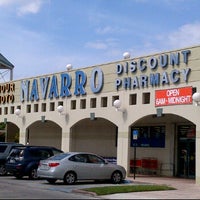 navarro pharmacy hours