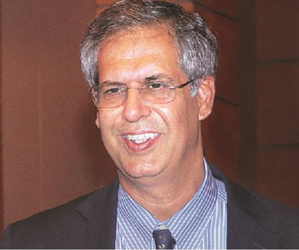 noel tata date of birth