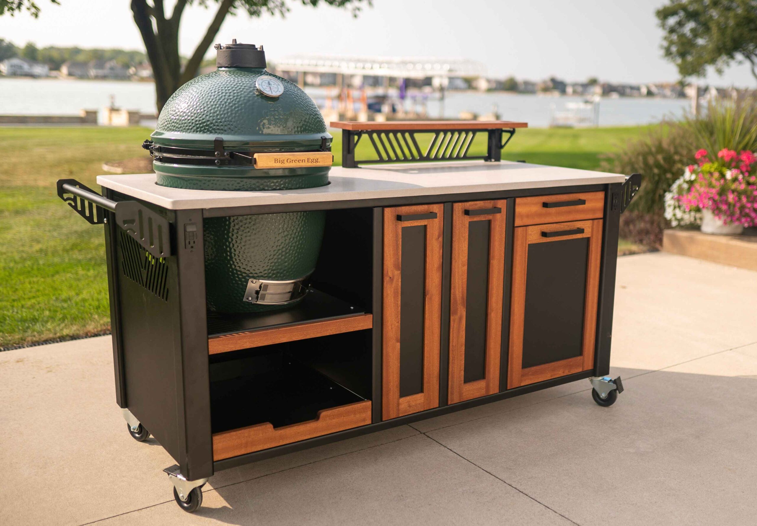 outdoor grill table